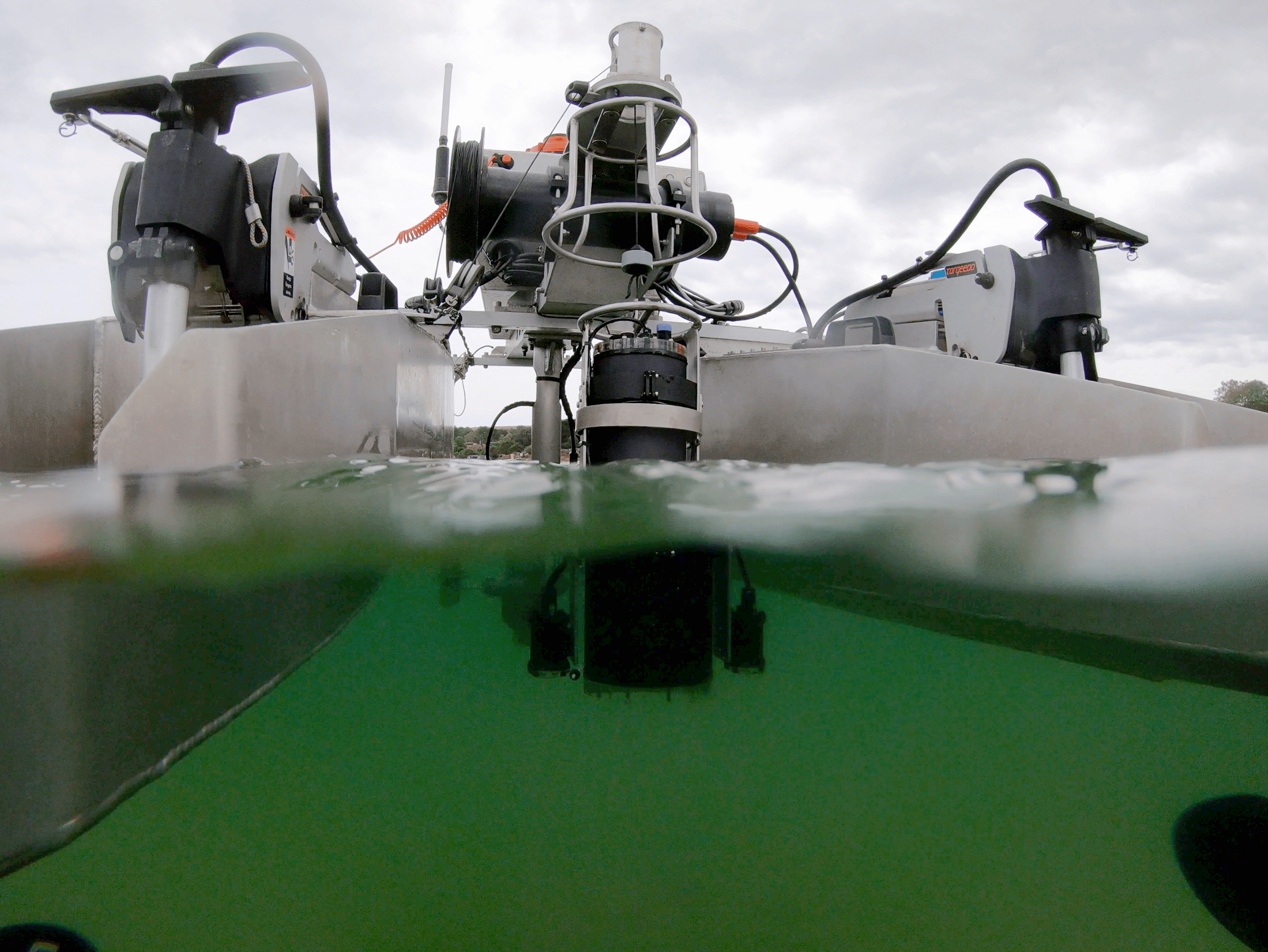 HydroSurv company logo